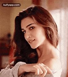 kriti sanon xxx|Kriti Sanon Hard Fucking in the Office